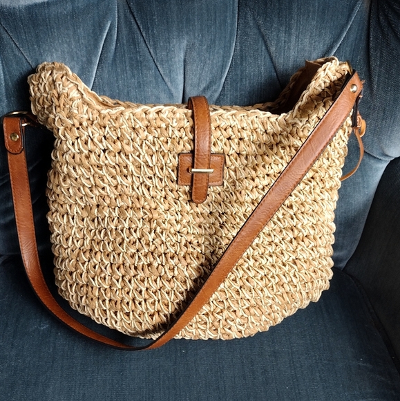 Stylish Tan Woven Paper Straw Purse Shoulder Bag - Picture 5 of 5